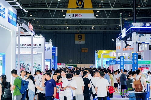 精密科技引領(lǐng)創(chuàng)新浪潮，第十三屆中國(guó)西部電子信息博覽會(huì)盛大開(kāi)幕